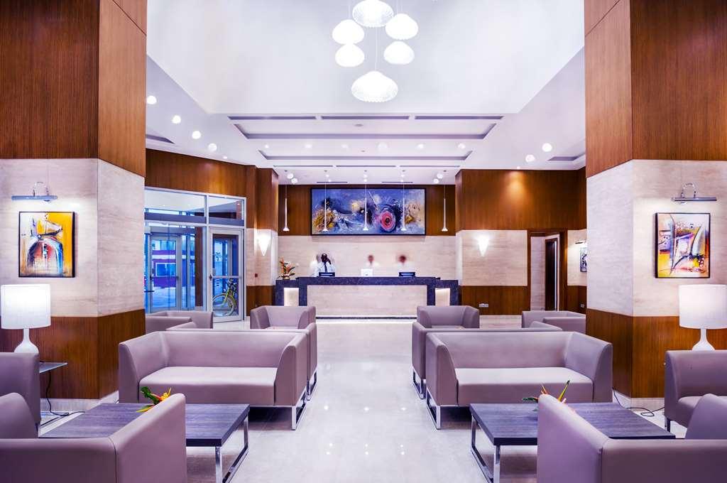 Golden Tulip Le Diplomate Hotel โกโตนู ภายใน รูปภาพ
